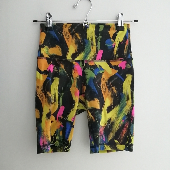 Lululemon Wunder Train High-Rise Short 8" Undertone Black Multi Colourful 4 - Picture 3 of 16